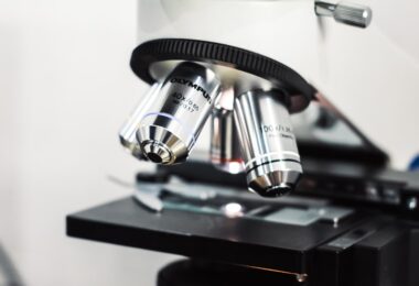 découvrez le monde fascinant des microscopes, des outils indispensables pour observer les détails invisibles à l'œil nu. que vous soyez étudiant, chercheur ou passionné de science, explorez nos conseils, astuces et modèles variés pour choisir le microscope adapté à vos besoins.